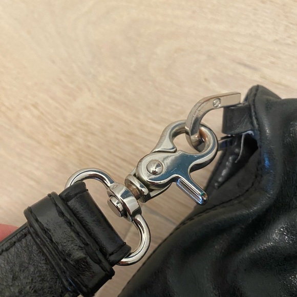 Tory Burch Black Crossbody Purse with Silver Hardware. Convertible Straps - Picture 10 of 15